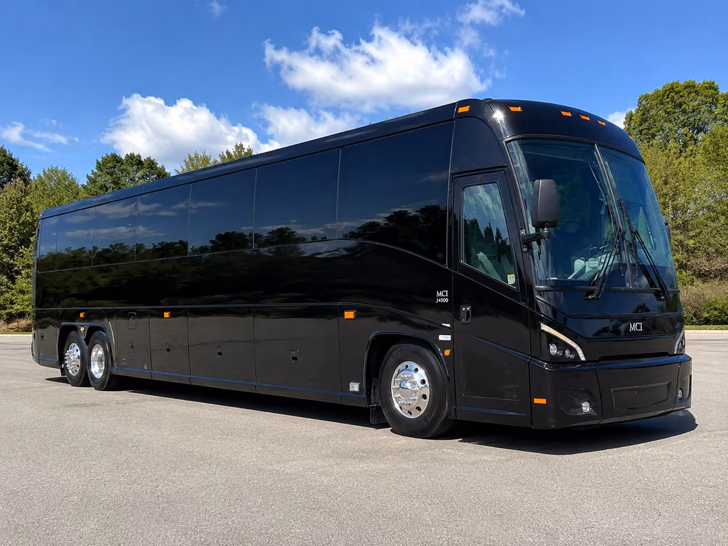 team travel and fan groups to msub yellowjackets events